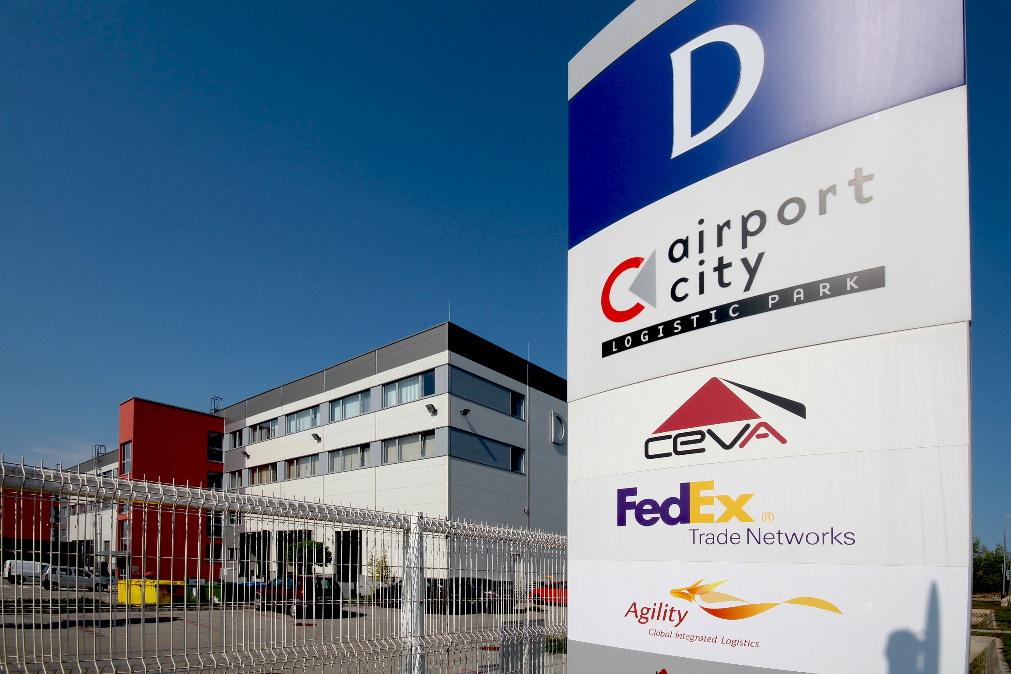 Budapest Airport City Logistic Park www.elsofedezetkezelo.hu